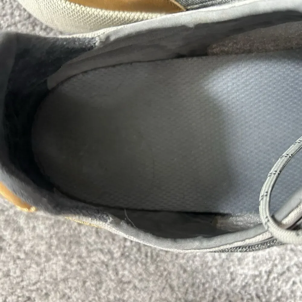 OluKai Nanea Li 10485-BN2R Men’s Size 11 Gray Casual Walking Boat Shoes Used